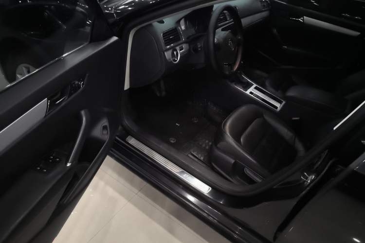 Used Volkswagen Passat 2013 1.8TSI DSG Prestige Edition