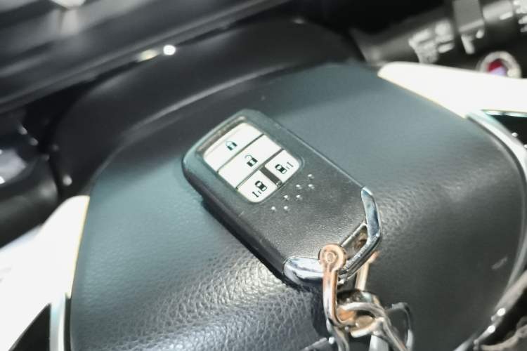 Used Honda Elysion 2016 2.4L Luxury Edition
