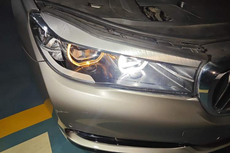 Used BMW 7 Series 2017 730Li Leading Model
