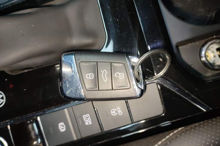 Used Volkswagen Passat 2025 Premium Version 380TSI Dragon Edition