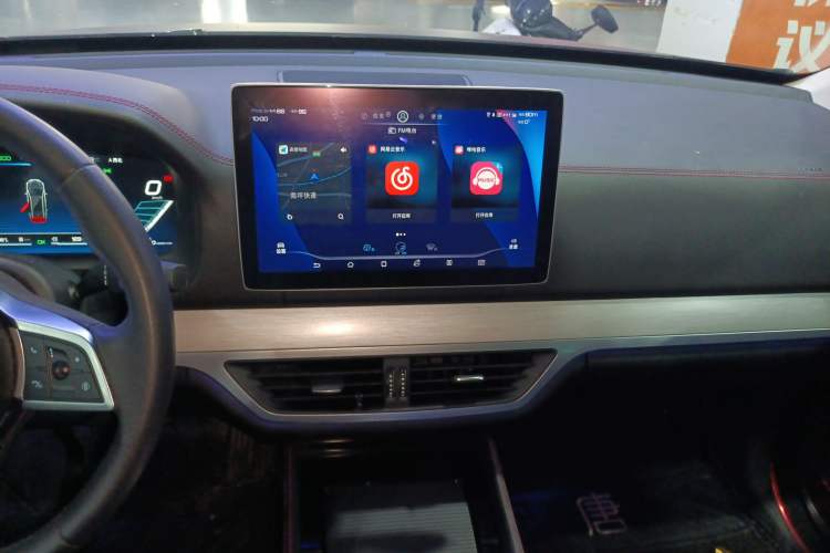 Used BYD Tang New Energy 2018 DM 2.0T All-Wheel Drive Smart Connectivity Luxury Model 7 Seats China V Emission Standard Audio And AC Panel