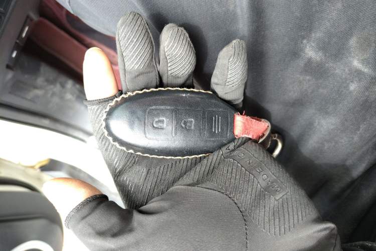 Used Nissan X-Trail 2017 2.5L CVT Luxury Edition 4WD
