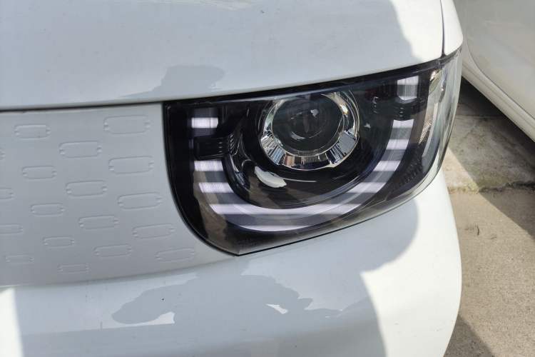 Used Chery QQ Ice Cream 2022 120km Conical Shape Lithium Iron Phosphate Left Front Headlight