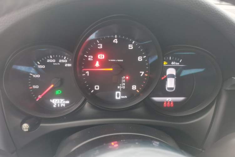 Used Porsche Macan 2018 Macan 2.0T