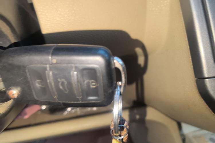 Used Volkswagen Polo 2008 Jingqu 1.4L Manual Elegant Edition Vehicle Key