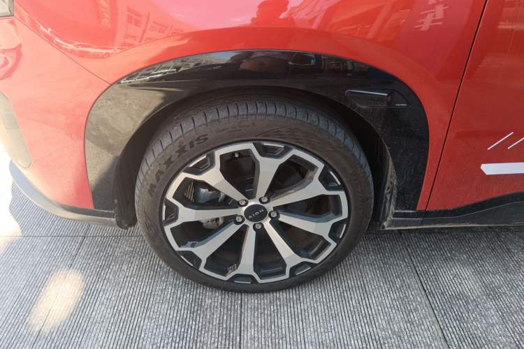 Used AION V 2024 Aion Tyrannosaurus 650 LiDAR Edition