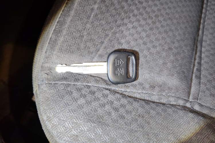 Used Jinbei Hiace 2014 2.0L 5th Generation Kuaiyunwang Business Version 4G21B