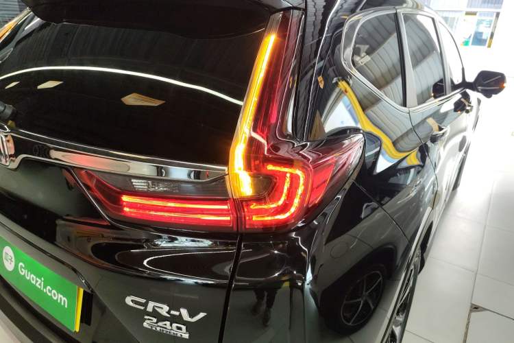 Used Honda CR-V 2021 240TURBO CVT 2WD Fashion Edition
