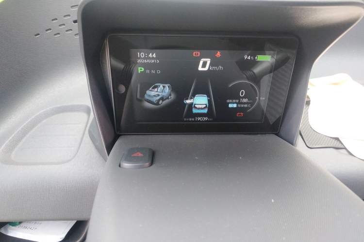 Used Baojun E100 2018 Intelligent Drive Edition Odometer Close Up