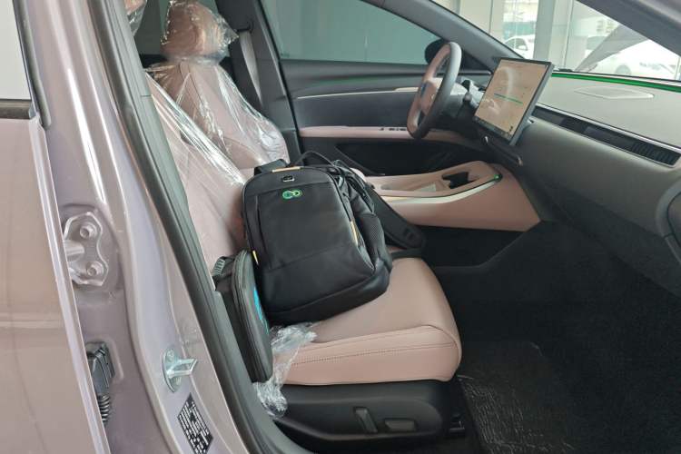 Used XPeng MONA M03 2025 515 Long-Range Plus
