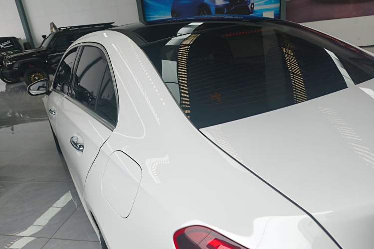 Used Mercedes-Benz A-Class 2022 Revised Version A 200 L Sport Sedan Fashionable Style Rear Left 45 Deg