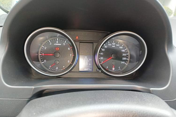 Used Haval H6 2013 Upgraded Model 1.5T Manual Two-Wheel Drive Elite Version