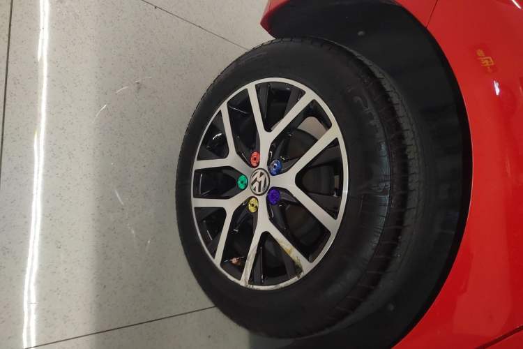 Used Volkswagen Polo 2016 1.6L Automatic Comfort Model Exterior 5