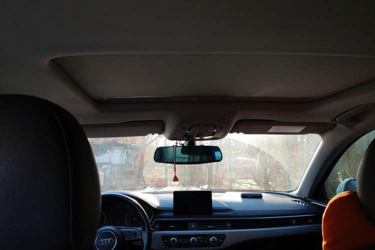 Used Audi A4L 2017 40 TFSI Ambition Edition
