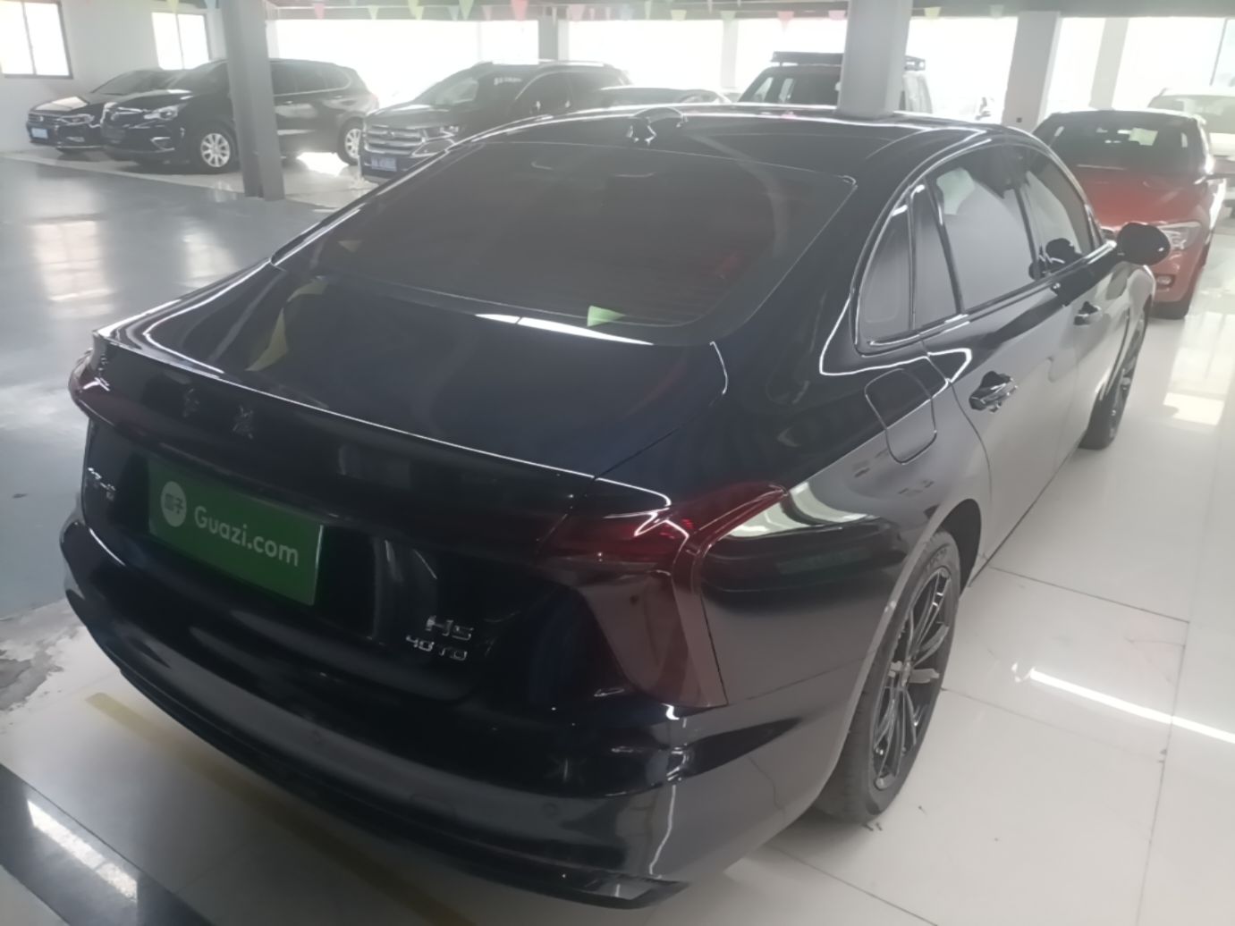 Hongqi H5 2025 2.0T Automatic Xuan Ying Edition — снимка 6