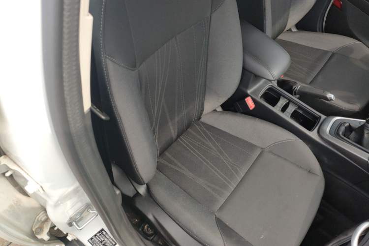 Used Ford Focus 2018 Hatchback Classic 1.6L Manual Comfort Plus SmartDrive Edition