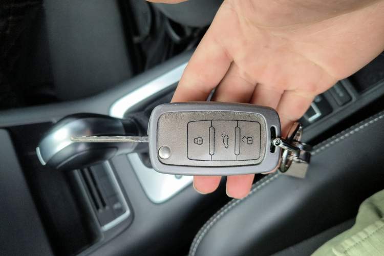 Used Volkswagen Tiguan L 2017 300TSI Automatic Two-Wheel Drive Silk Road Luxury Edition