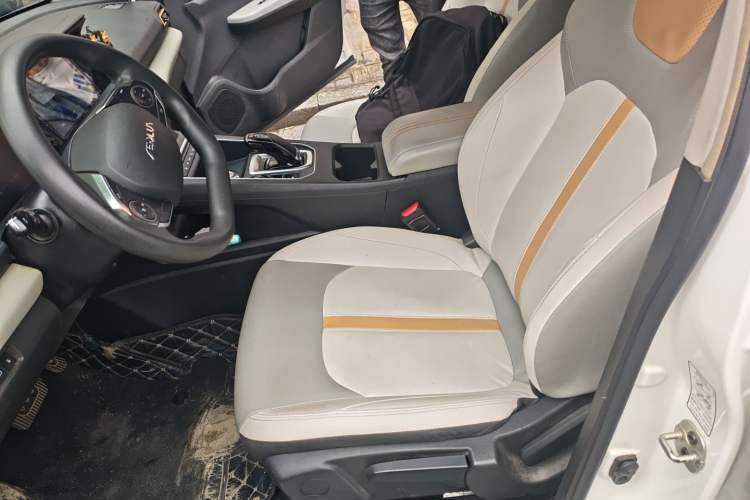 Used Dongfeng Aeolus E70 2023 PRO Smart Drive Edition Left Front Seat