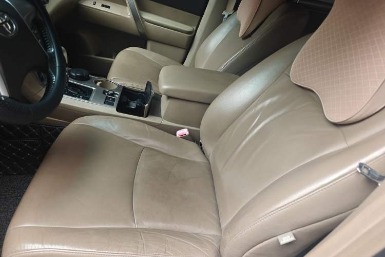 Used Toyota Highlander 2012 2.7L Two-Wheel Drive 5-Seater Sport Edition
