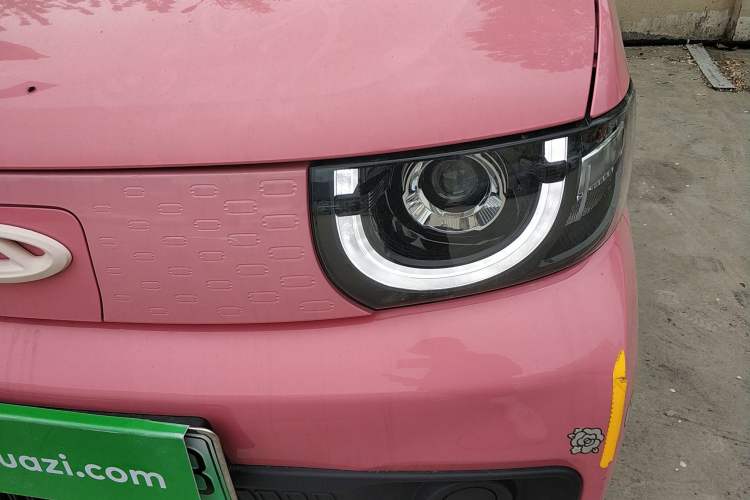 Used Chery QQ Ice Cream 2022 170km Sundae Phosphate Lithium-Ion Left Front Headlight
