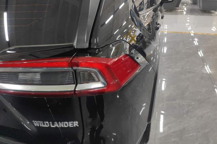 Used Toyota Wildlander 2022 Updated Version 2.0L CVT Two-Wheel Drive Leading Edition Exterior 3