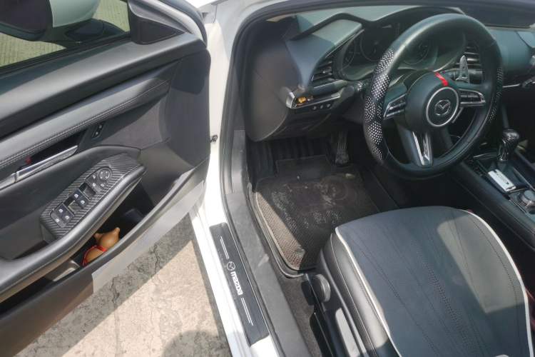 Used Mazda 3 Axela 2023 2.0L Automatic Zhiya Edition