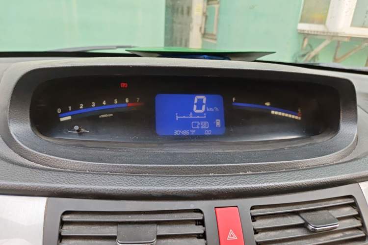 Used FORTHING Joyear SUV 2012 1.6L Luxury Model