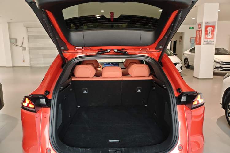 Used Deepal S07 2024 215Max Qiankun Intelligent Driving ADS SE Range-Extended Version
