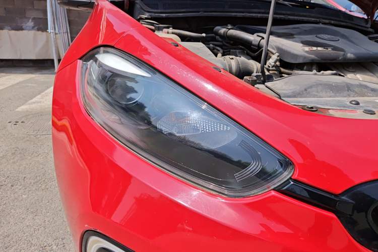 Used Fiat Ottimo 2015 1.4T Automatic Night Edition Right Front Headlight