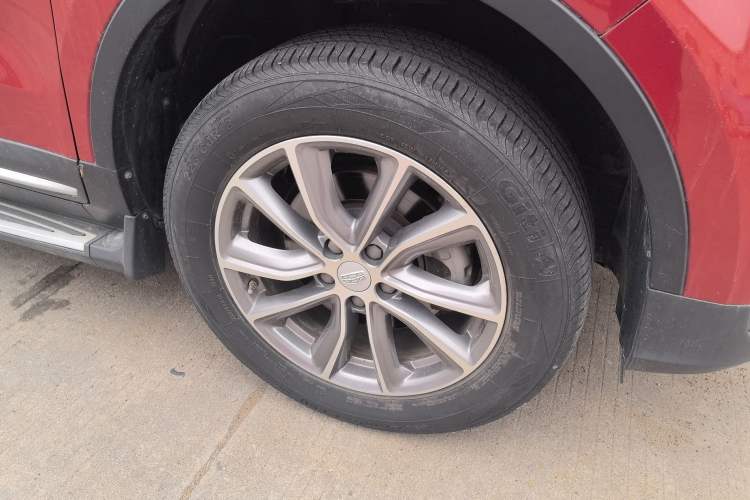 Used Geely Auto Emgrand X7 Sport 2020 1.8TD DCT Two-Wheel Drive Smart Connect 4G-Enabled Version
