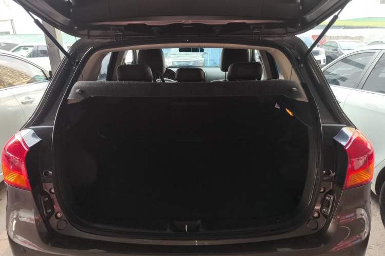 Used Mitsubishi ASX 2016 2.0L CVT Two-Wheel Drive Excellence Edition