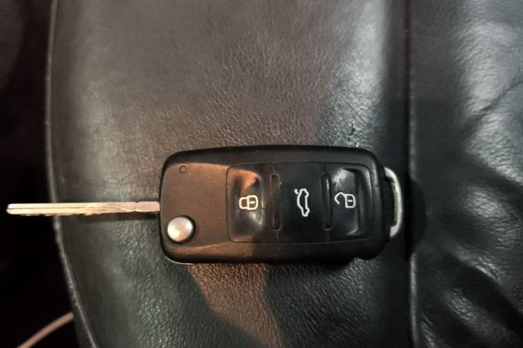 Used Volkswagen Gran Lavida 2013 1.6L Automatic Comfort Model
