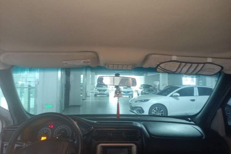 Used Buick GL8 2005 2.5L CT1 Comfort Model Headliner