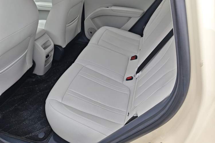 Used Geely Galaxy Geome 2025 310km Dream Edition Left Rear Seat