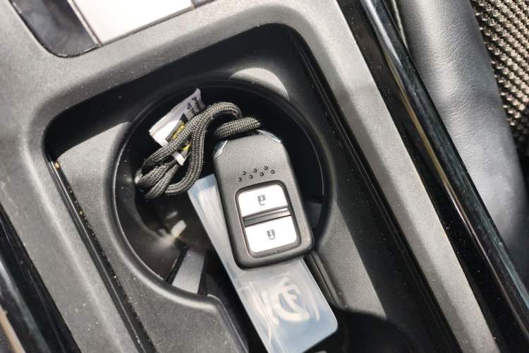 Used Honda Jade 2017 210TURBO CVT Fashion Edition 5-seater
