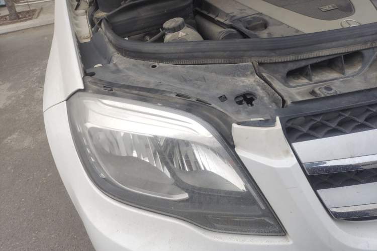 Used Mercedes-Benz GLK-Class 2013 GLK 300 4MATIC Dynamic Sunroof Model
