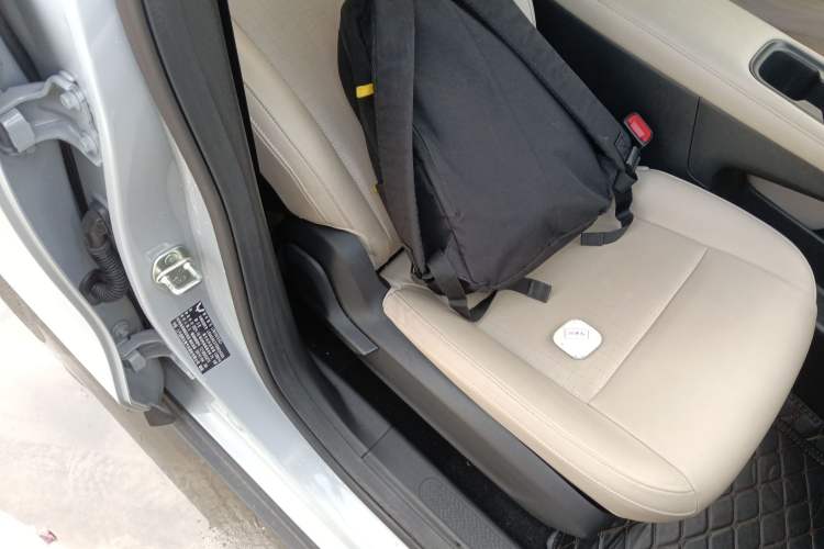 Used Wuling Bingo PLUS 2024 330 km Range Five-Seater Version