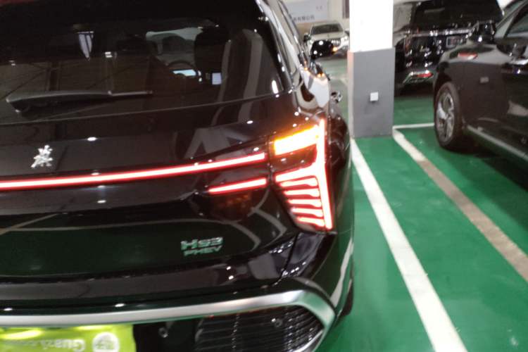 Used Hongqi HS3 PHEV 2024 PHEV 115km Jingwei Edition