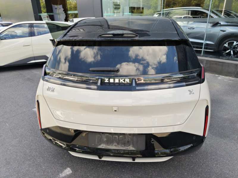 Used Zeekr X 2025 5-Seater Rear-Drive Version — 5