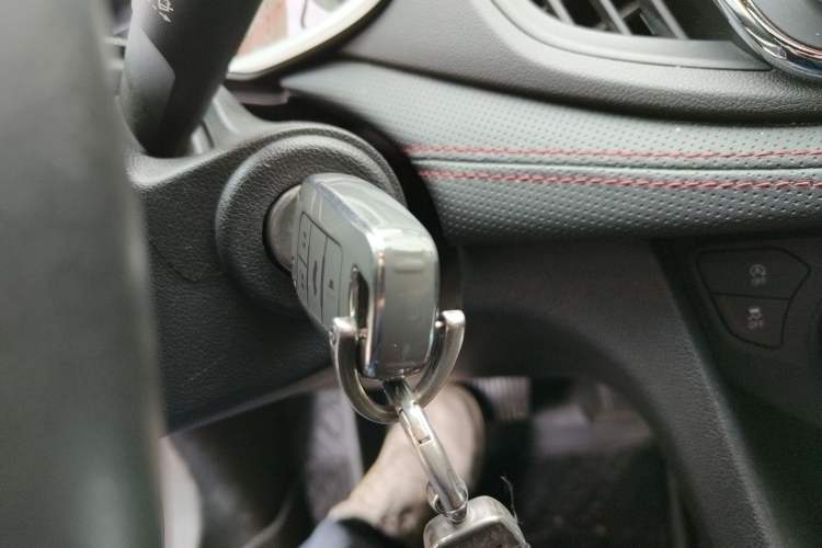 Used Chevrolet Monza 2019 RS 330T Automatic Comfort Edition China VI Standard