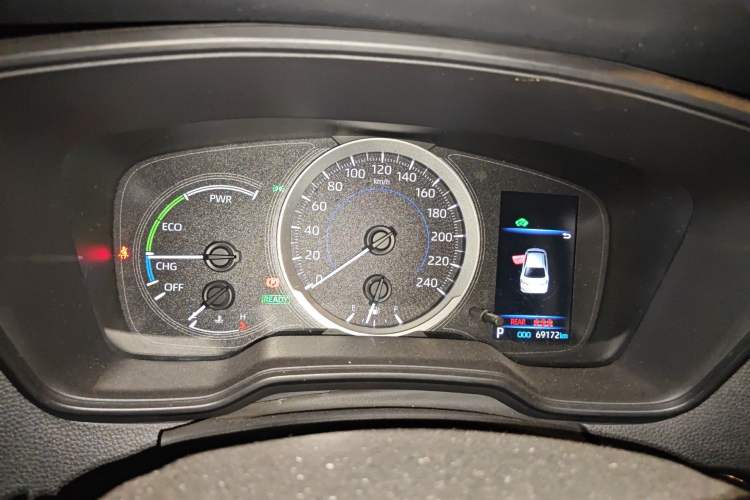 Used Toyota Corolla 2021 Dual-Motor 1.8L E-CVT Elite Edition