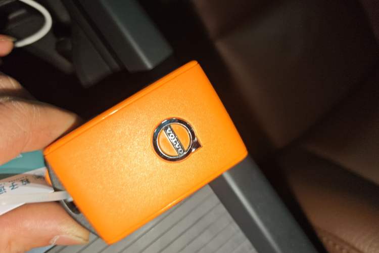 Used Volvo XC60 2024 B5 4x4 Smart Luxury Edition
