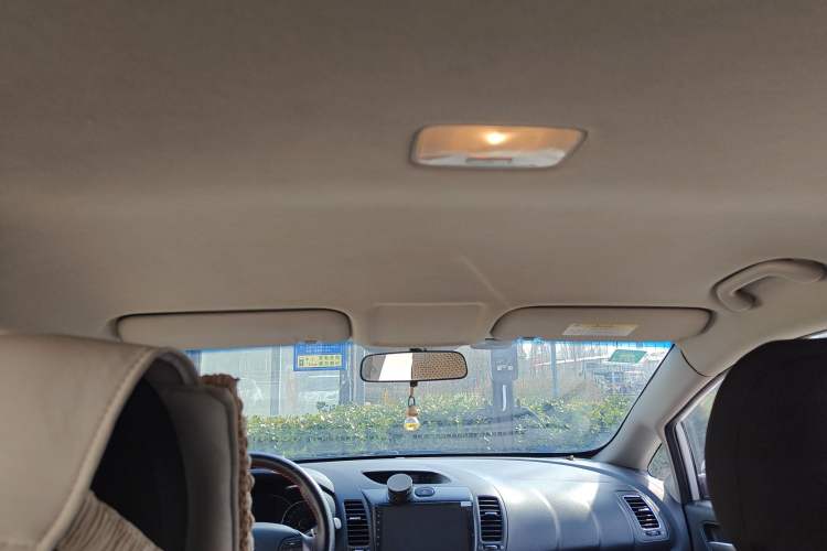 Used Kia K3 2015 1.6L Manual GL
