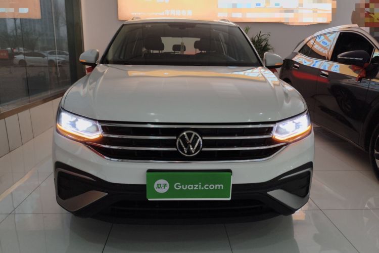 Used Volkswagen Tiguan L 2024 300TSI Automatic Two-Wheel Drive Smart Edition
