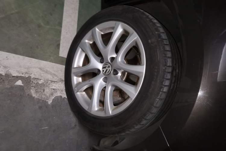 Used Volkswagen Sharan 2013 1.8TSI Standard Model Euro IV
