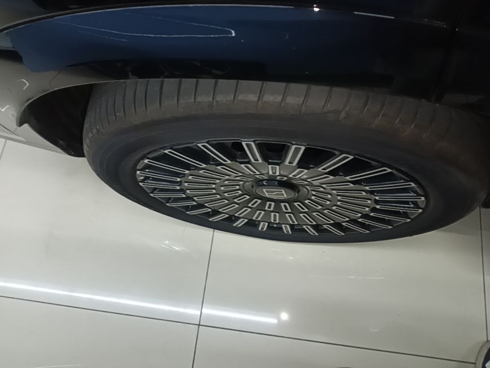 Zeekr 9X 2026 Model Ultra Edition 55kWh Five-Seater — снимка 11