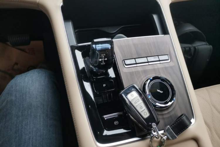 Used Geely Auto Monjaro L 2025 Dongfang Yao 2.0TD Automatic Lanxing Edition
