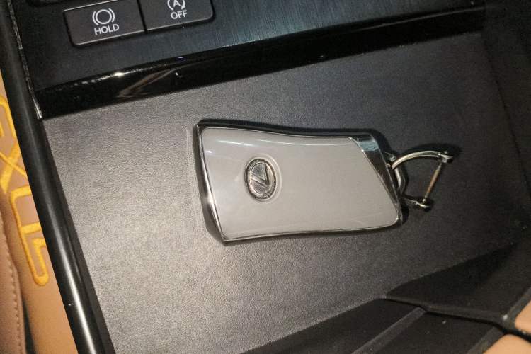 Used Lexus ES 2022 200 Excellence Edition
