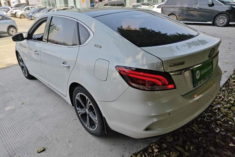 Used MG 6 2017 20T Automatic Luxury Smart Connect Version China V Standard
