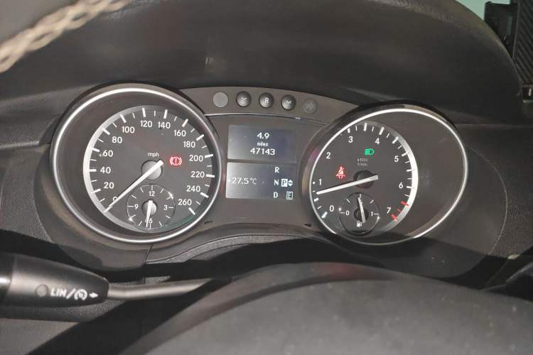 Used Mercedes-Benz R-Class 2014 R 320 4MATIC Business Model